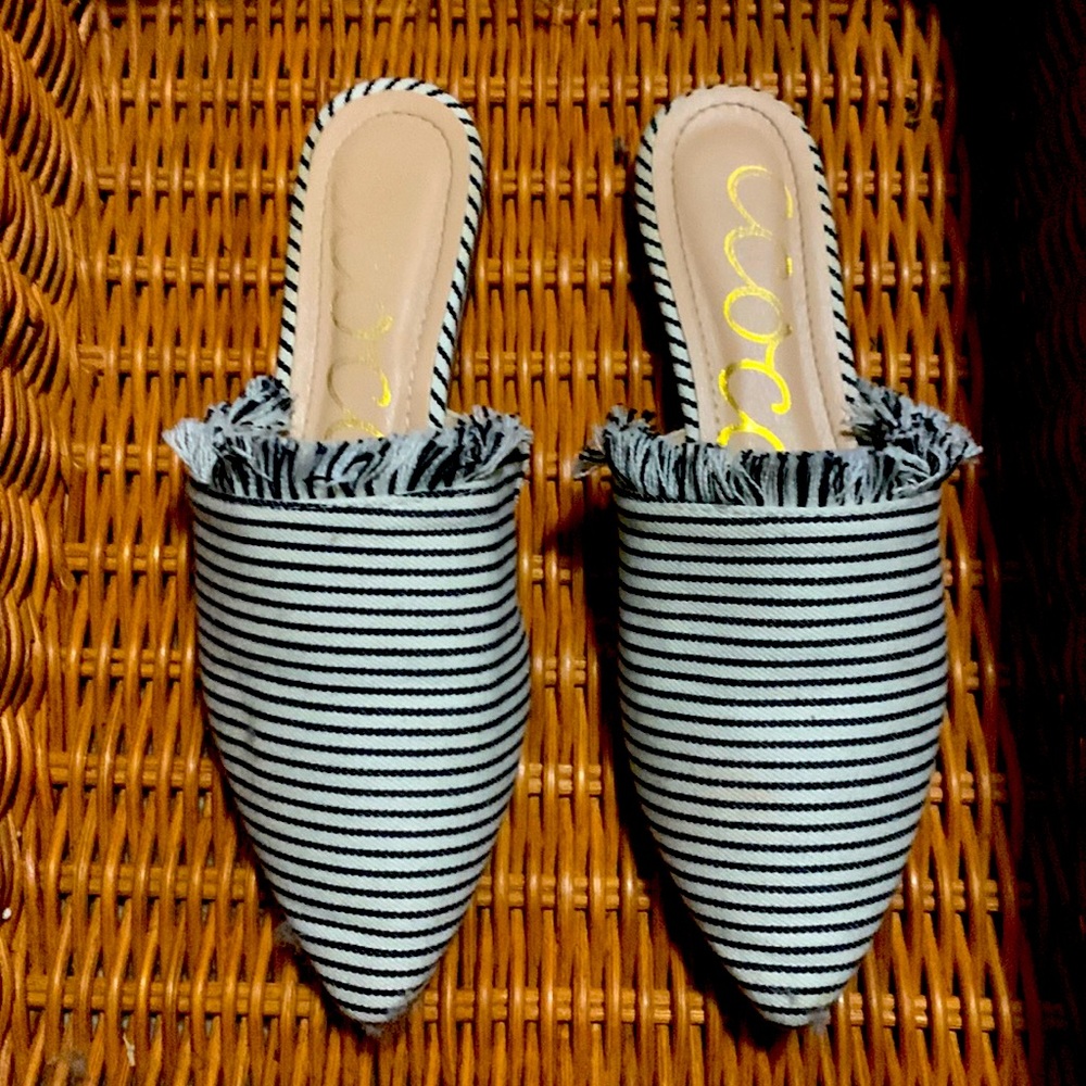 Fray Slip SANDLES